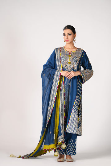 Giza A-Line Long Kurta Set
