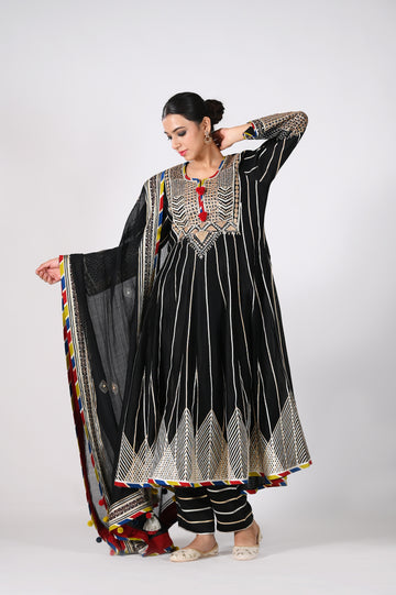 Giza Kalidaar Set