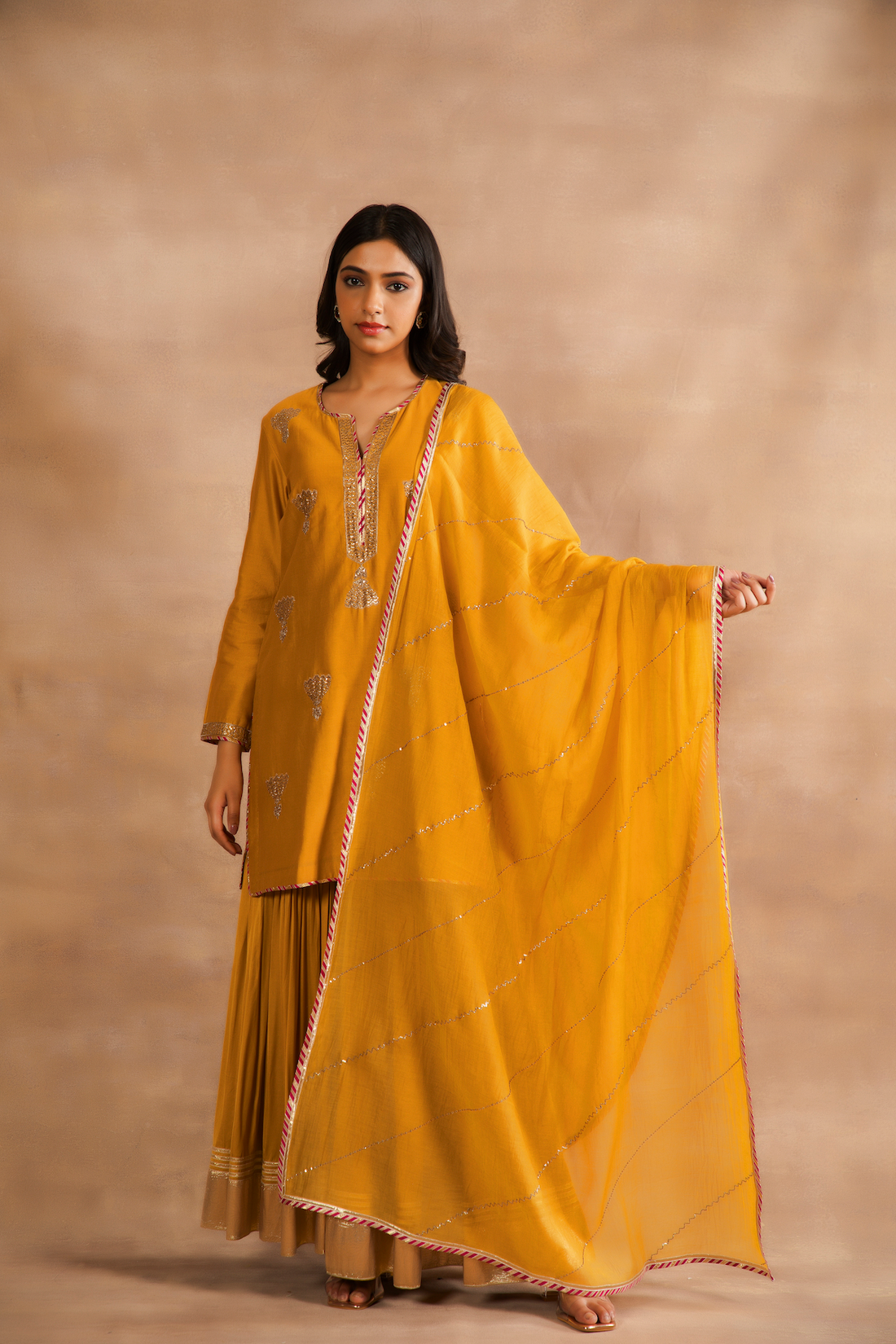 Lotus Boota Short Kurta With Sharara Set